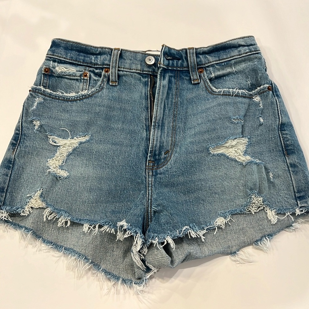 Abercrombie & Fitch High Rise Mom Short - Size 27 Curve Love